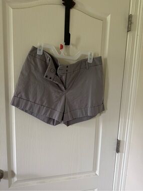 Express Light Gray Cuffed Mid-Rise Shorts